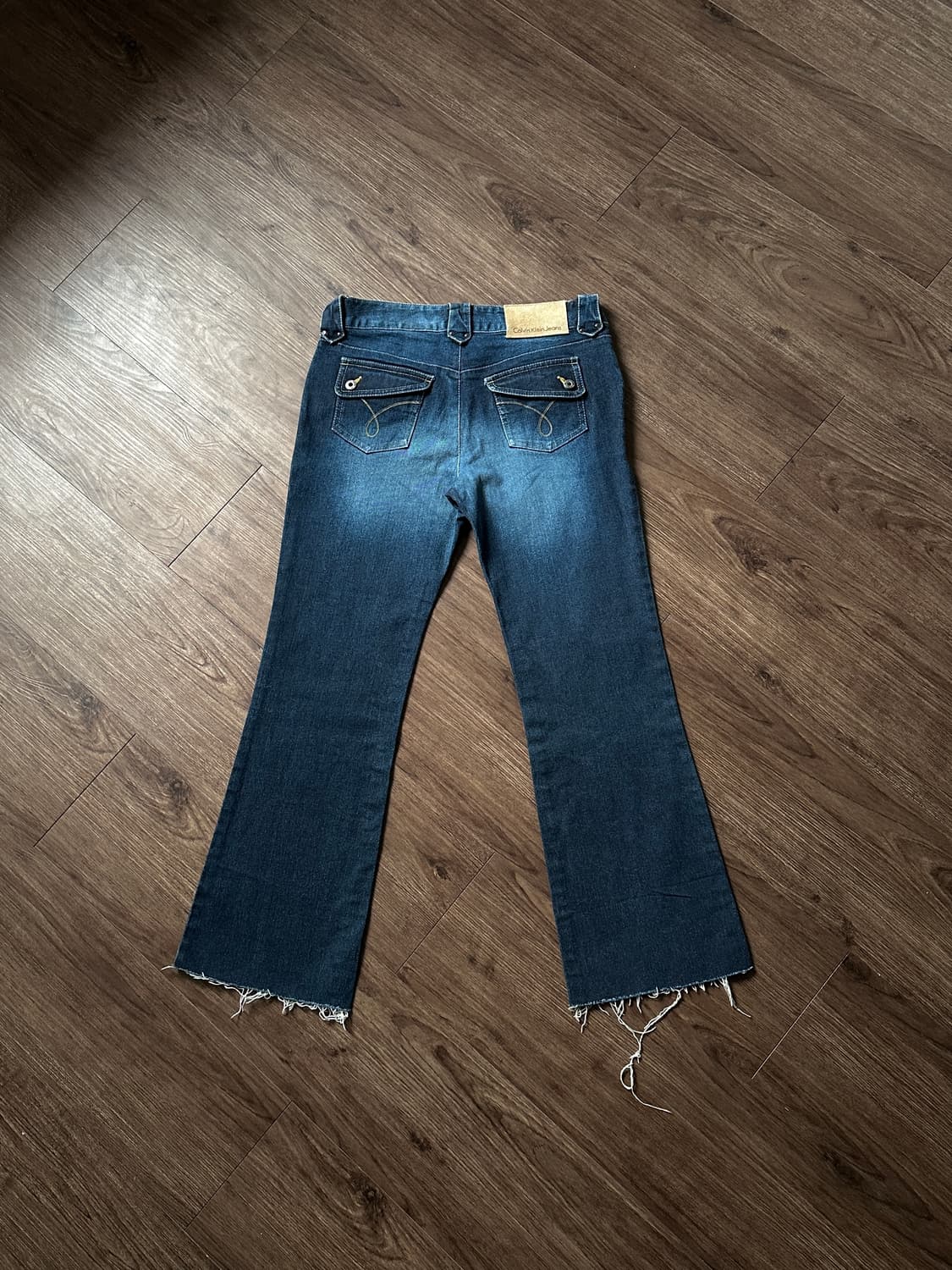 Calvin Klein Jeans 워시드 플레어 진 상품이미지7