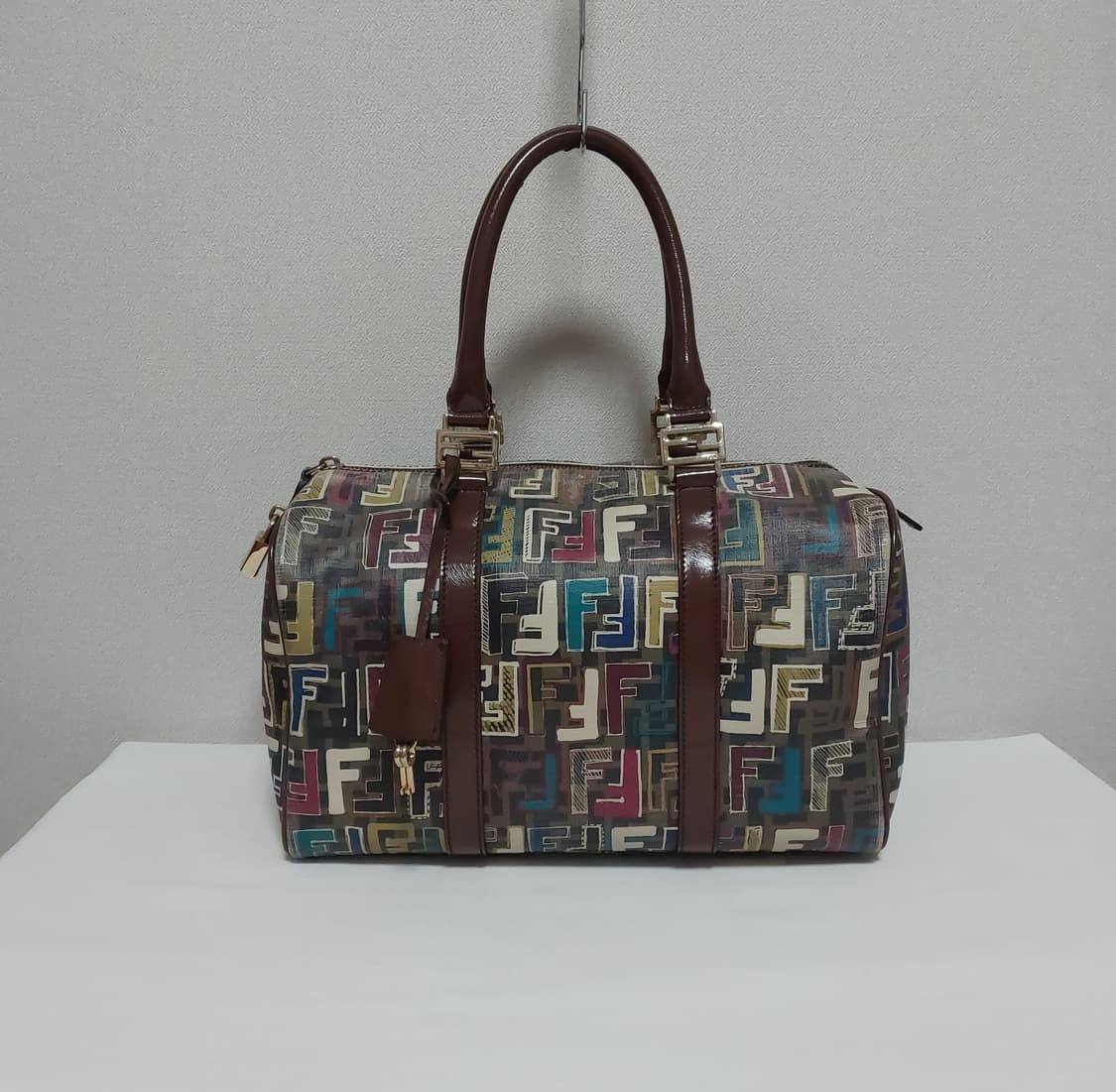 펜디 주카 FF로고 멀티컬러 보스턴백 (정품) 상품이미지1