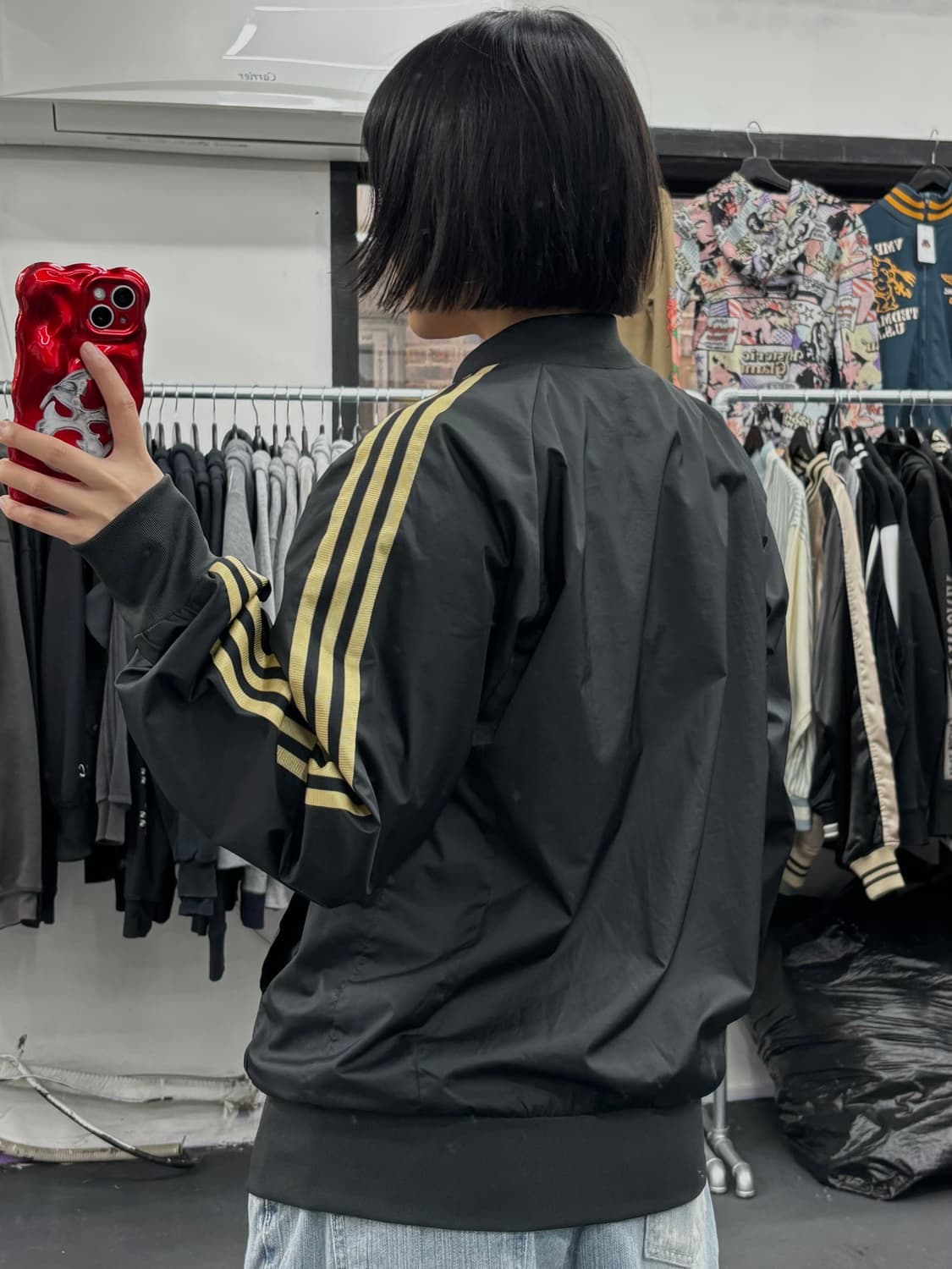 아디다스 파이어버드 블랙 골드 자켓 상품이미지5