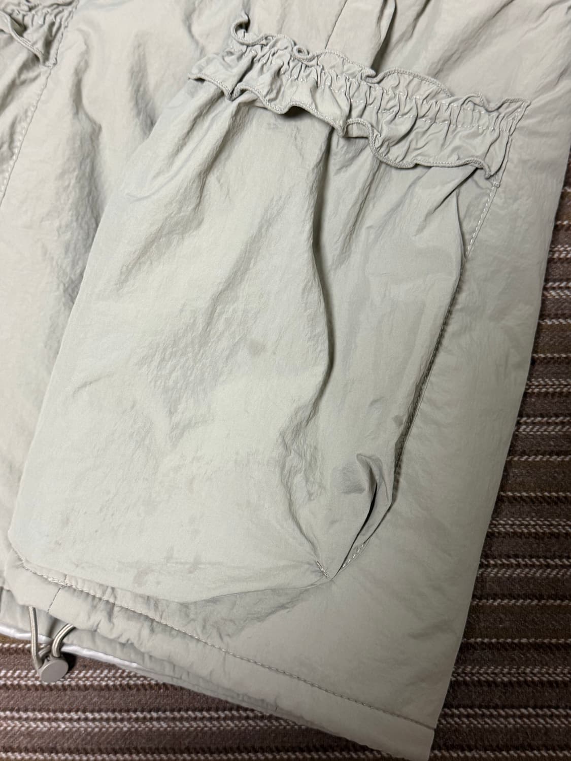 그로브 프릴 밴딩 스커트 베이지 상품이미지5