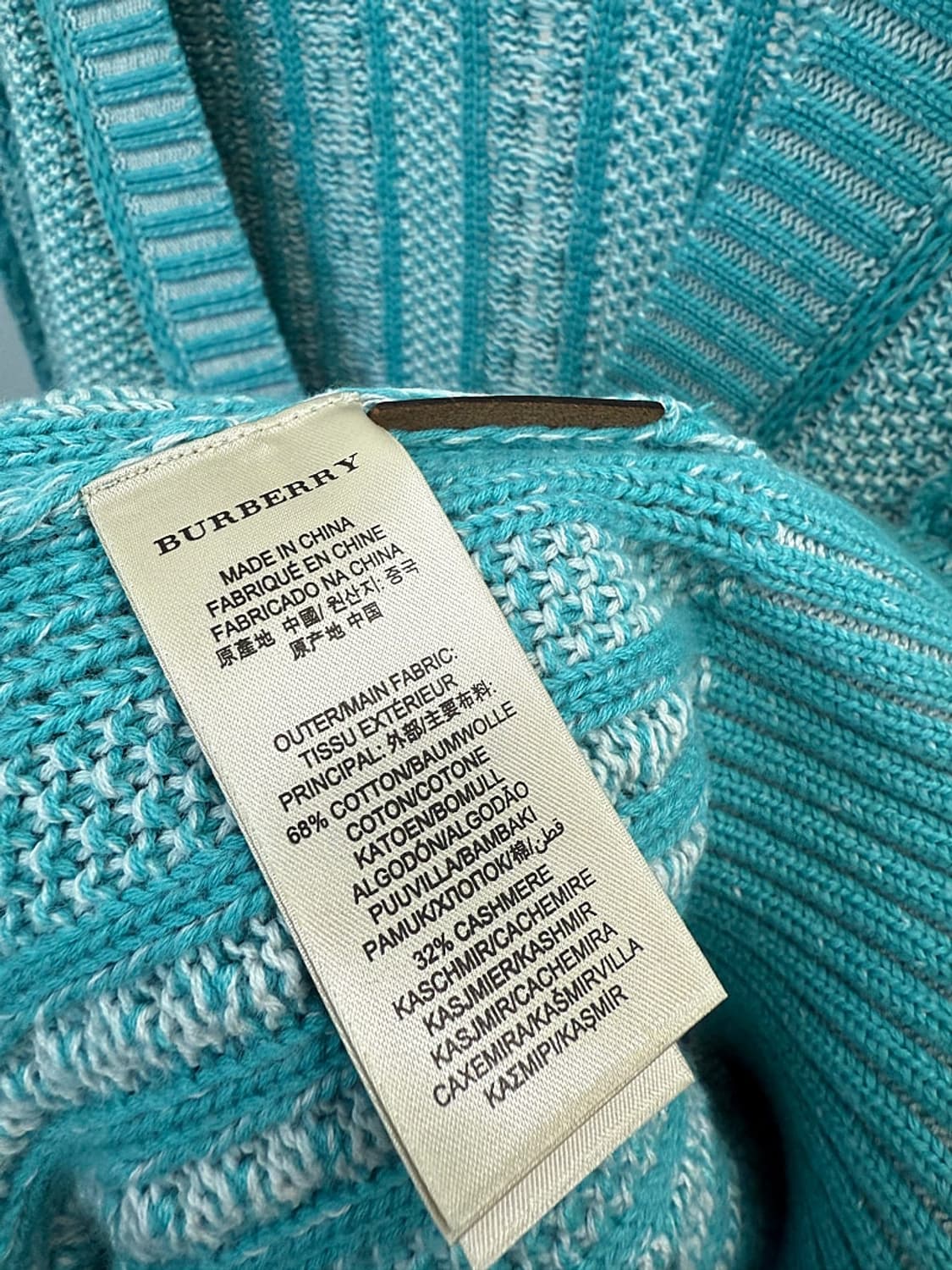 100) 버버리 씨그린 캐시미어 가디건 상품이미지8