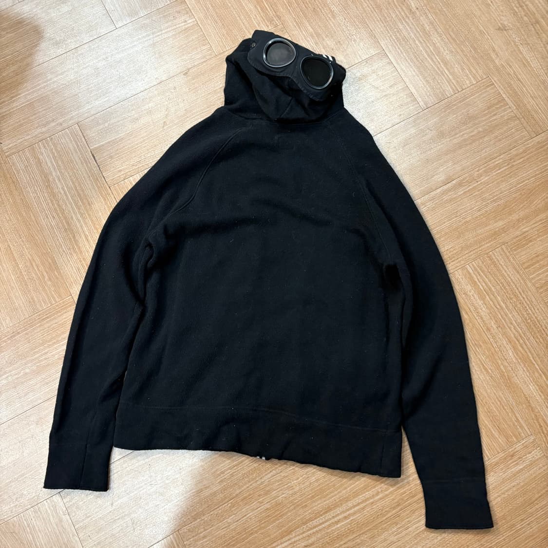 씨피컴퍼니 블랙 니트 고글 3 투웨이 지퍼 후디 자켓 상품이미지5