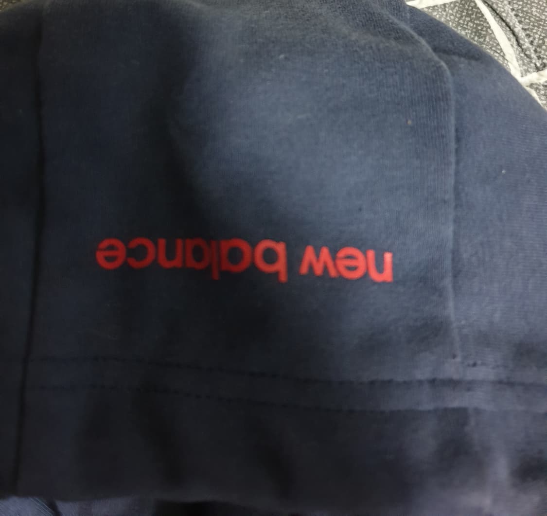 뉴발란스 윈드 스크린 후드 바람막이 자켓 (L) 상품이미지3