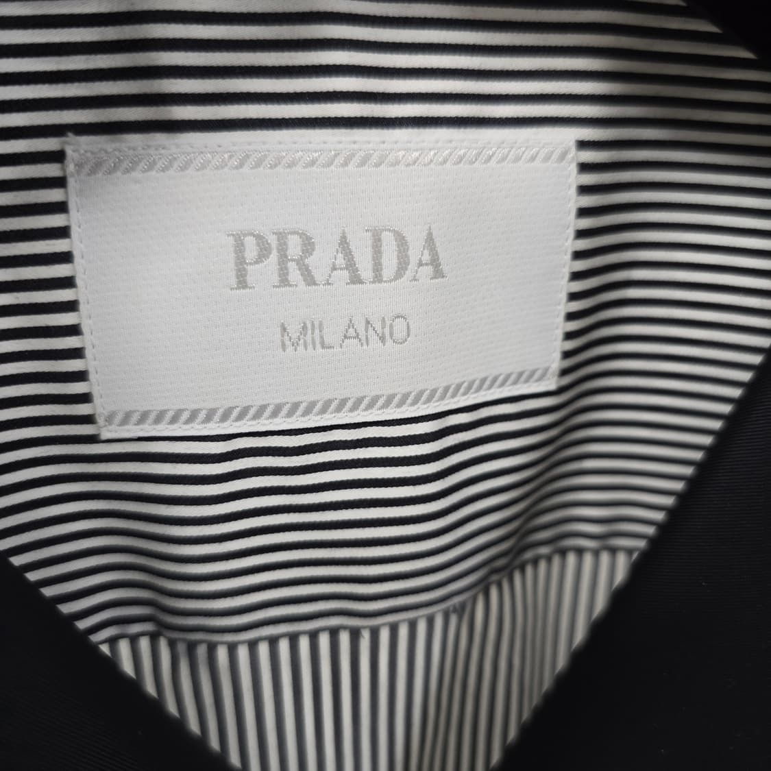 프라다 리나일론 스트라이프 반팔 셔츠 s사이즈 95 100 판매 상품이미지2