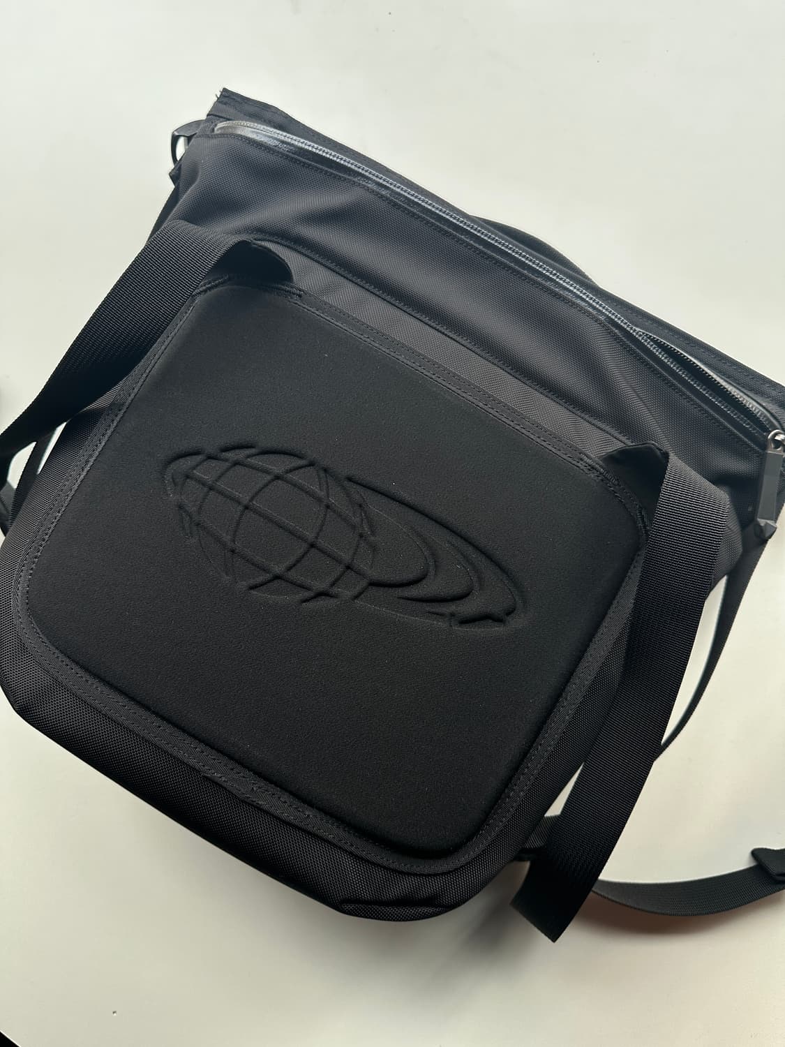 아크테릭스 빔즈 아로 8 리버드 숄더백  상품이미지4