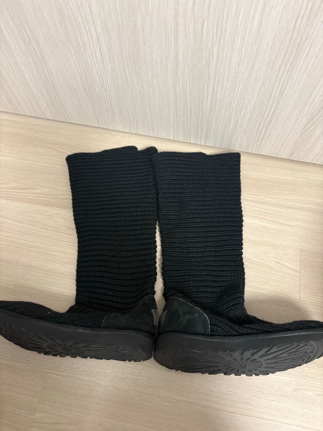 어그 카디 니트 부츠 상품이미지3