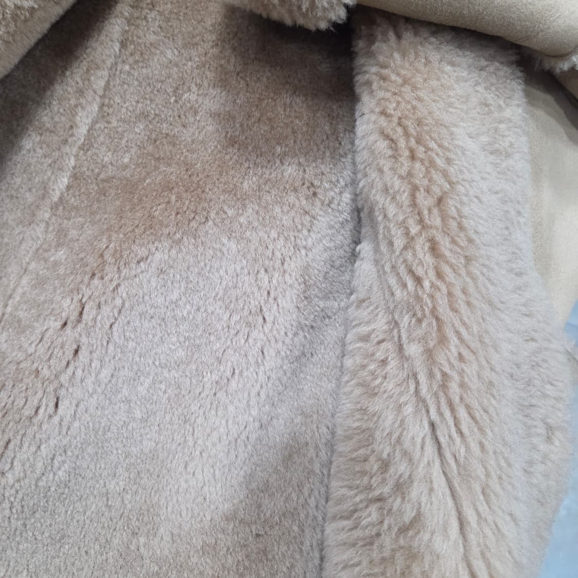 로보 시어링 후드 롱 무스탕 상품이미지5