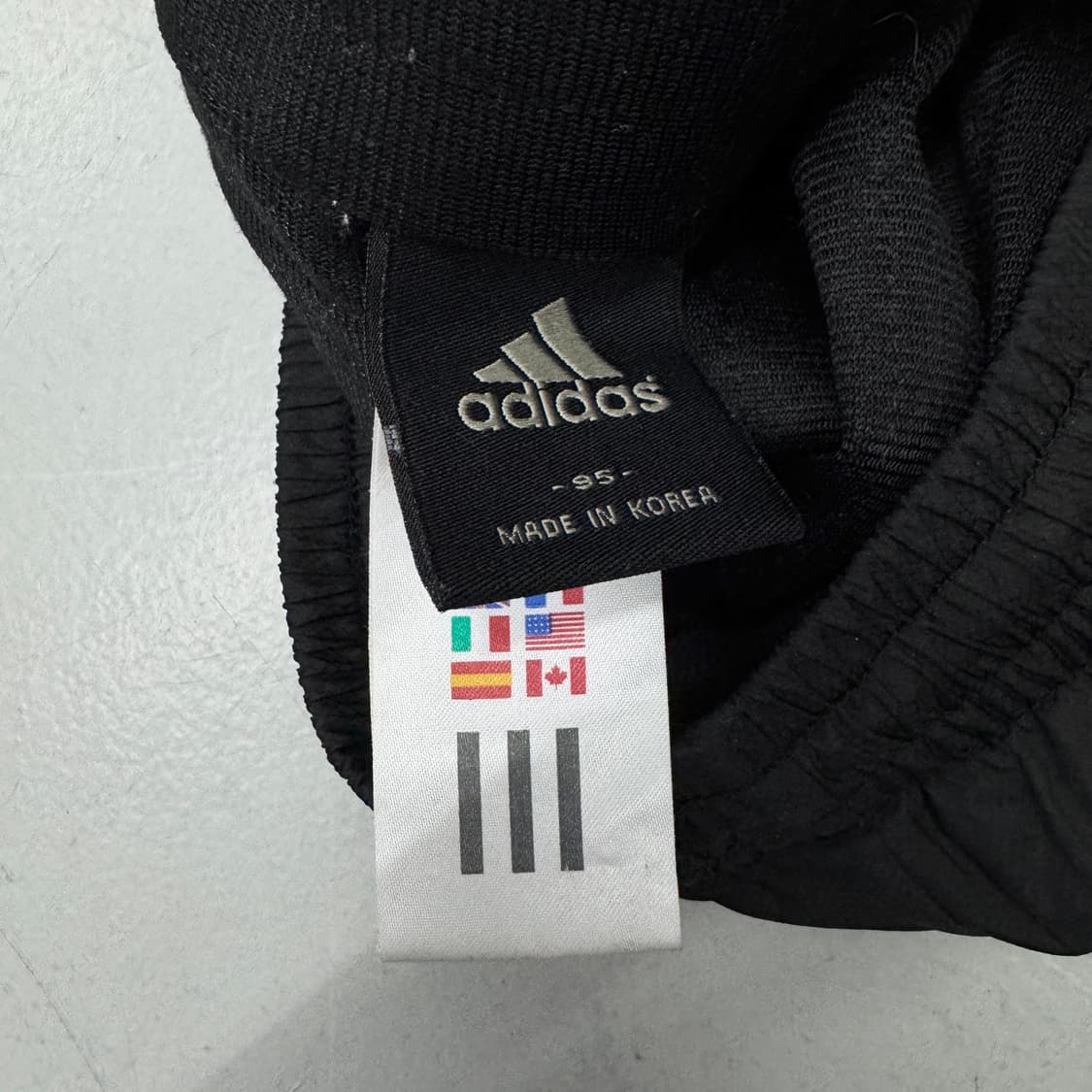 아디다스 00s 삼선 올드스쿨 바람막이 트랙팬츠 상품이미지6