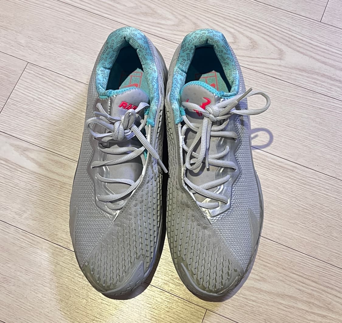 나이키 줌 베이퍼 케이지 4 라파 메탈릭실버 테니스화 275 새제품 상품이미지3