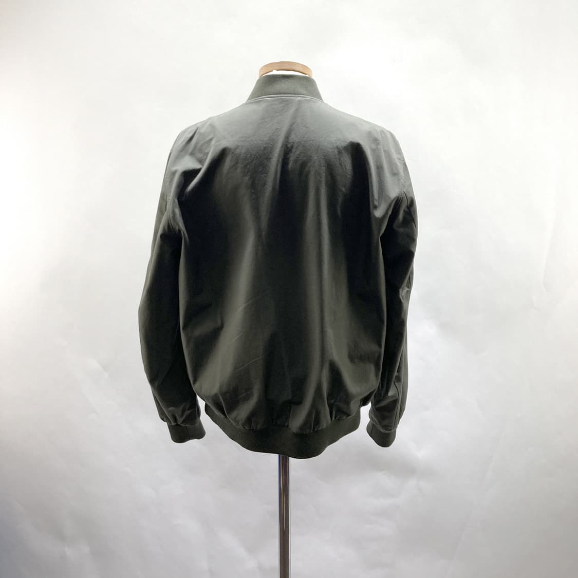 COS 남성 블루종자켓 카키 최상 95 상품이미지3