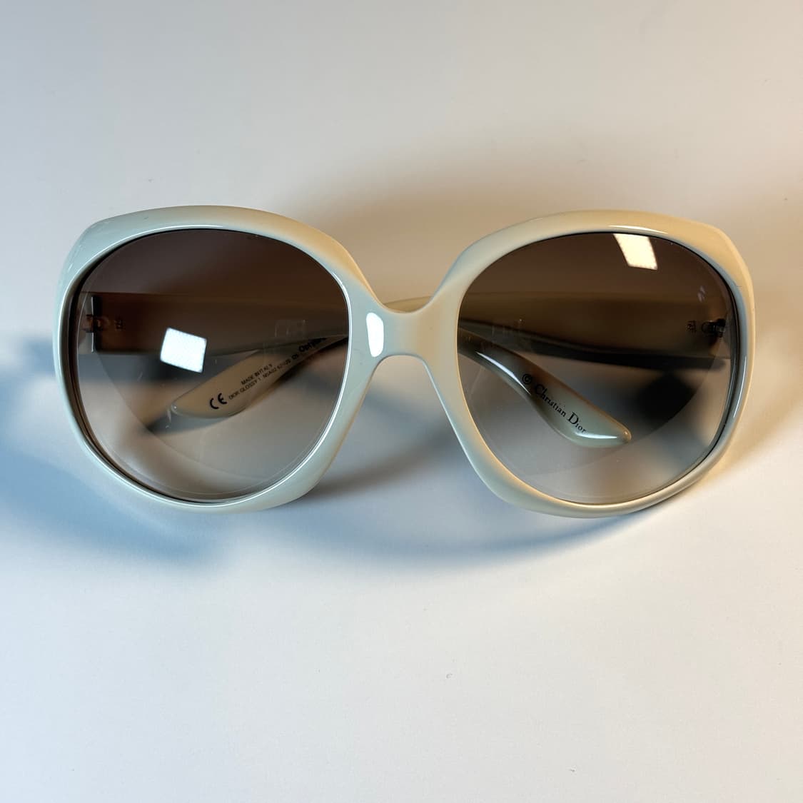 Dior Glossy 1 Sunglasses. 상품이미지2