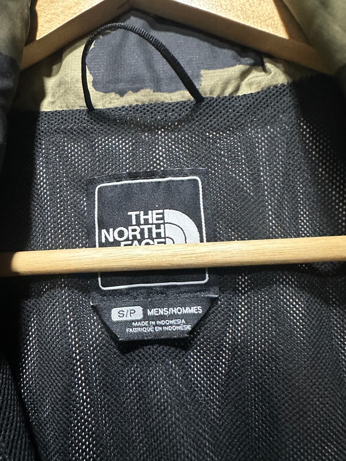 노스페이스 카모 후드바람막이 S 상품이미지5