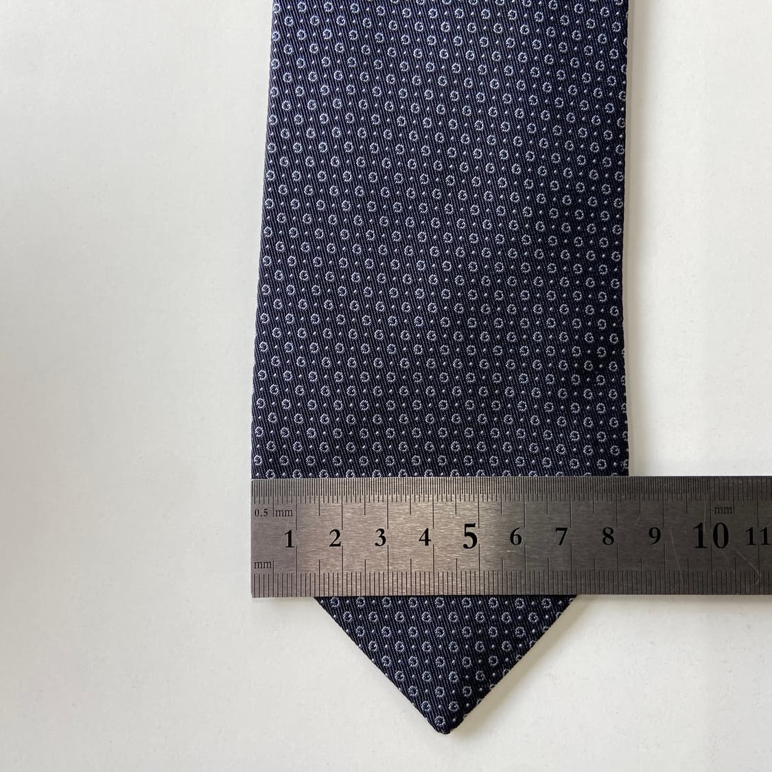 구찌(GUCCI) GG모노그램 명품 정품 넥타이 8.2cm 상품이미지7