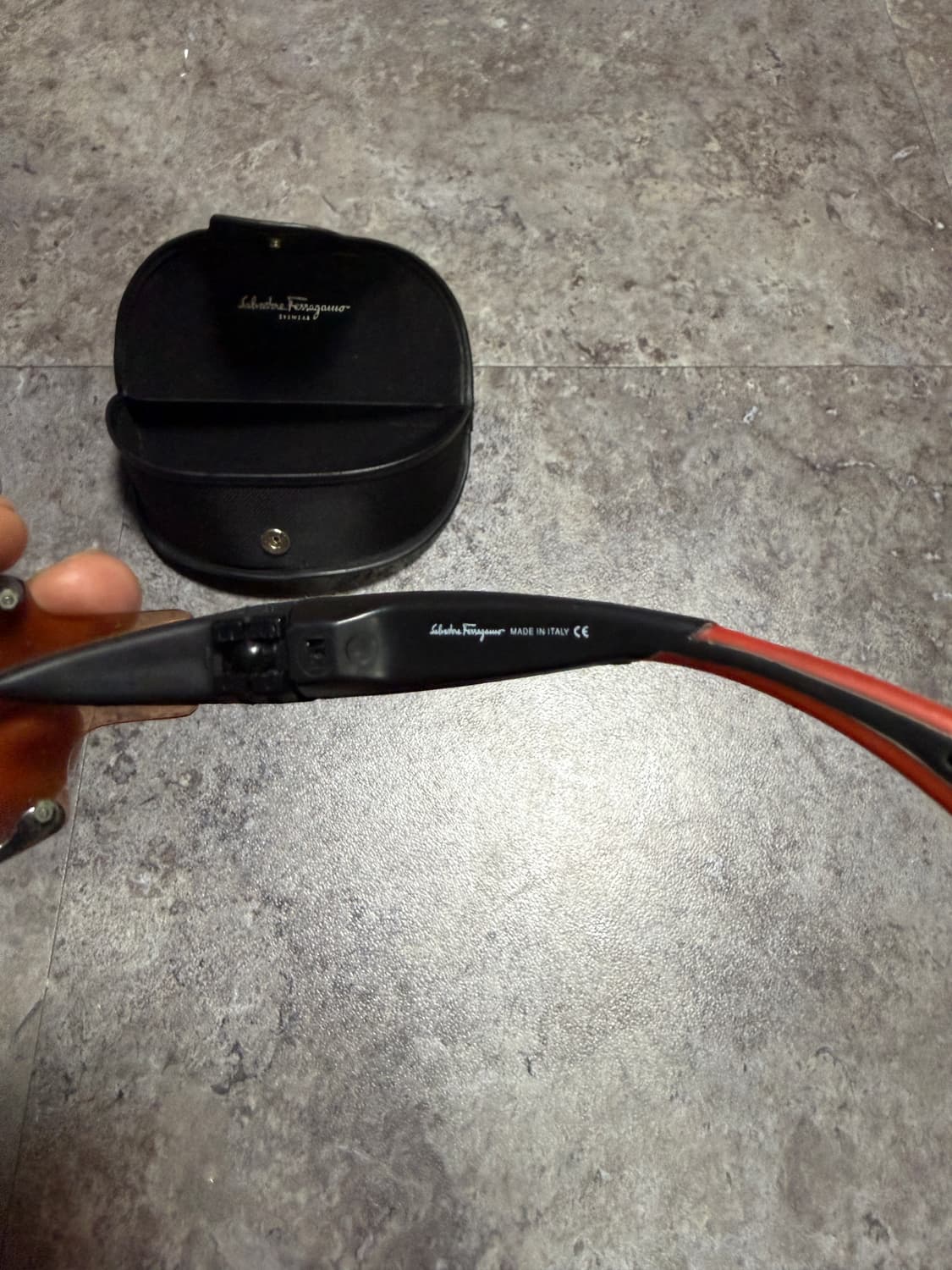 페라가모 선글라스 풀박스 상품이미지4