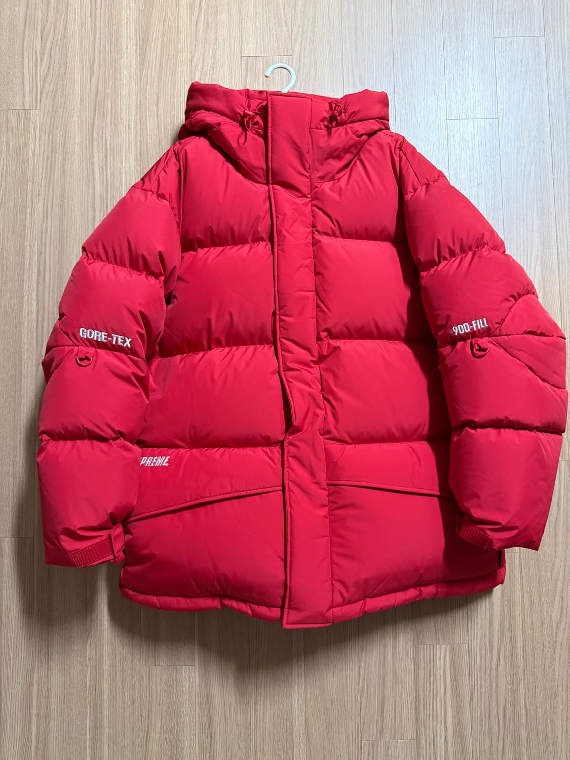 슈프림 고어텍스 900 상품이미지1