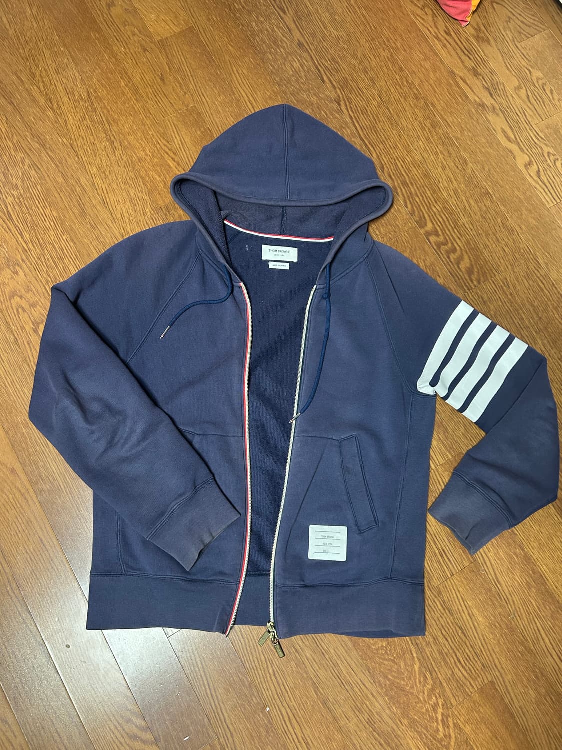 정품 톰브라운 후드집업 상품이미지1