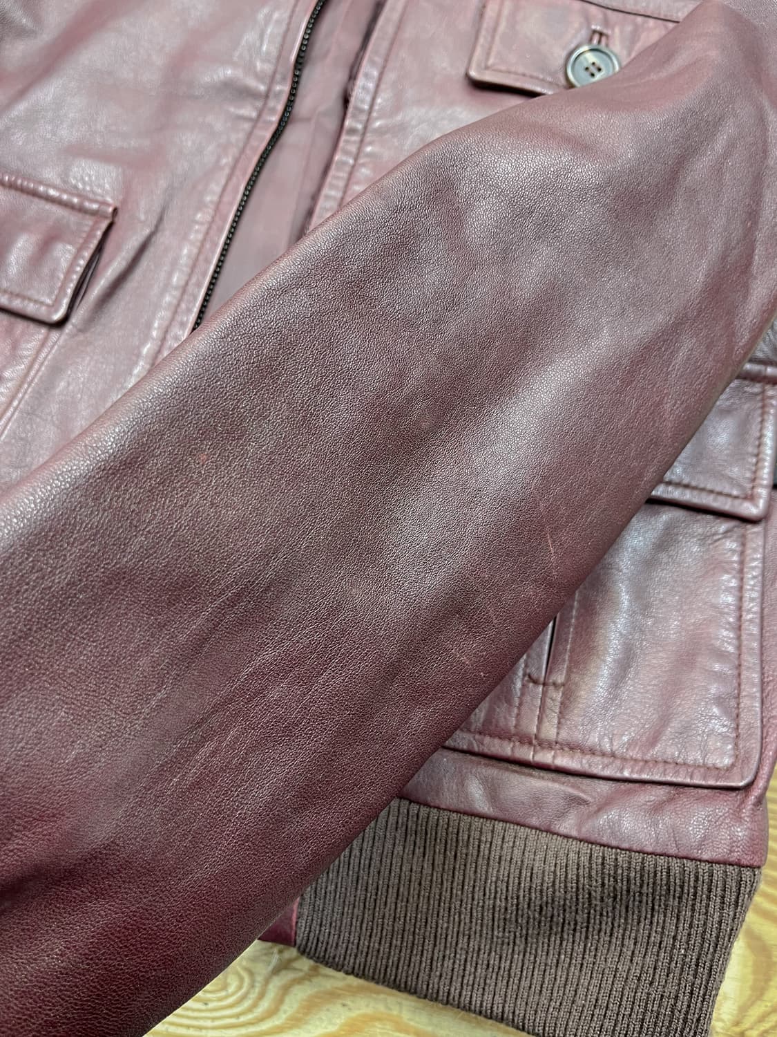 게스 진스 90's 램 레더 포켓 자켓 상품이미지9