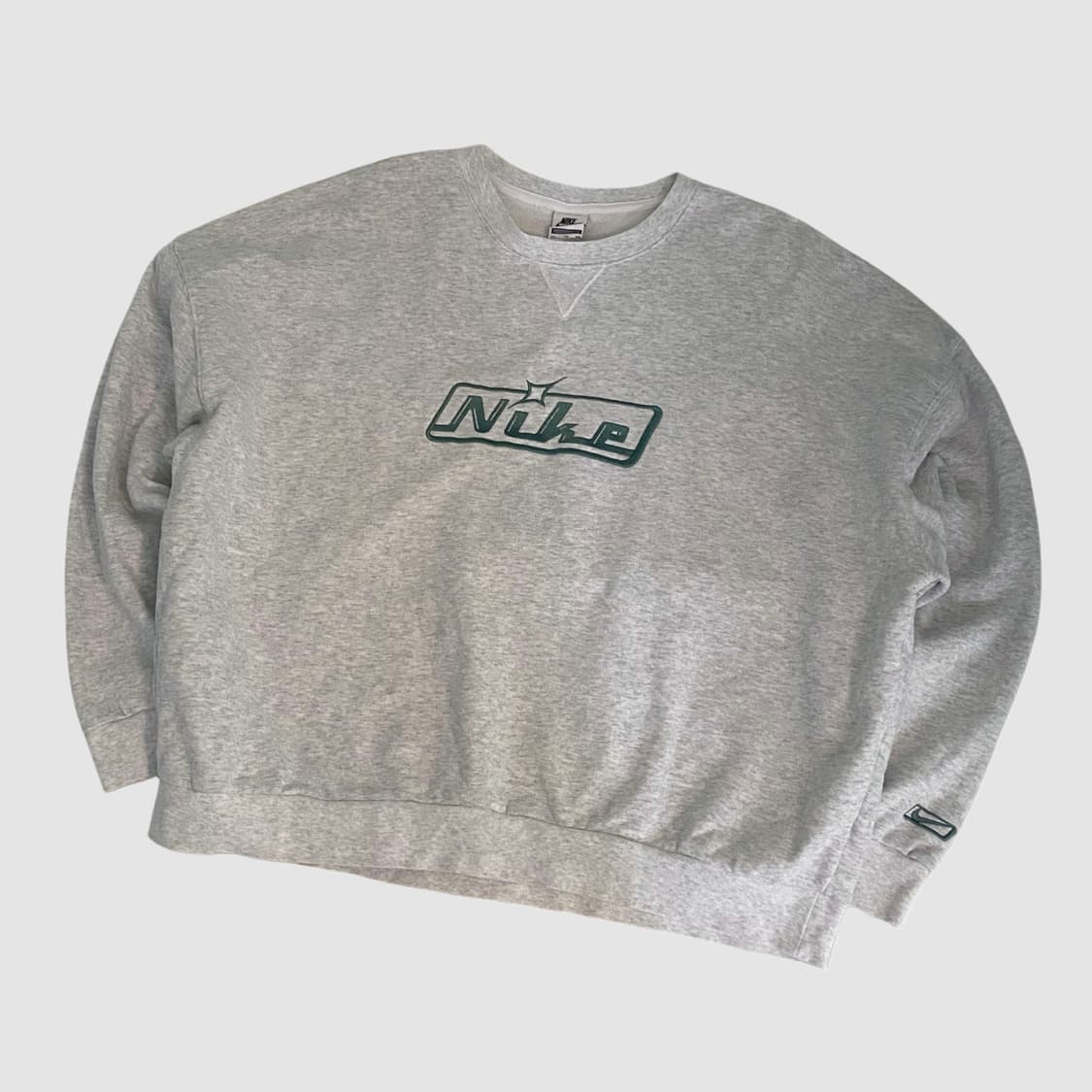 나이키 맨투맨 상품이미지1