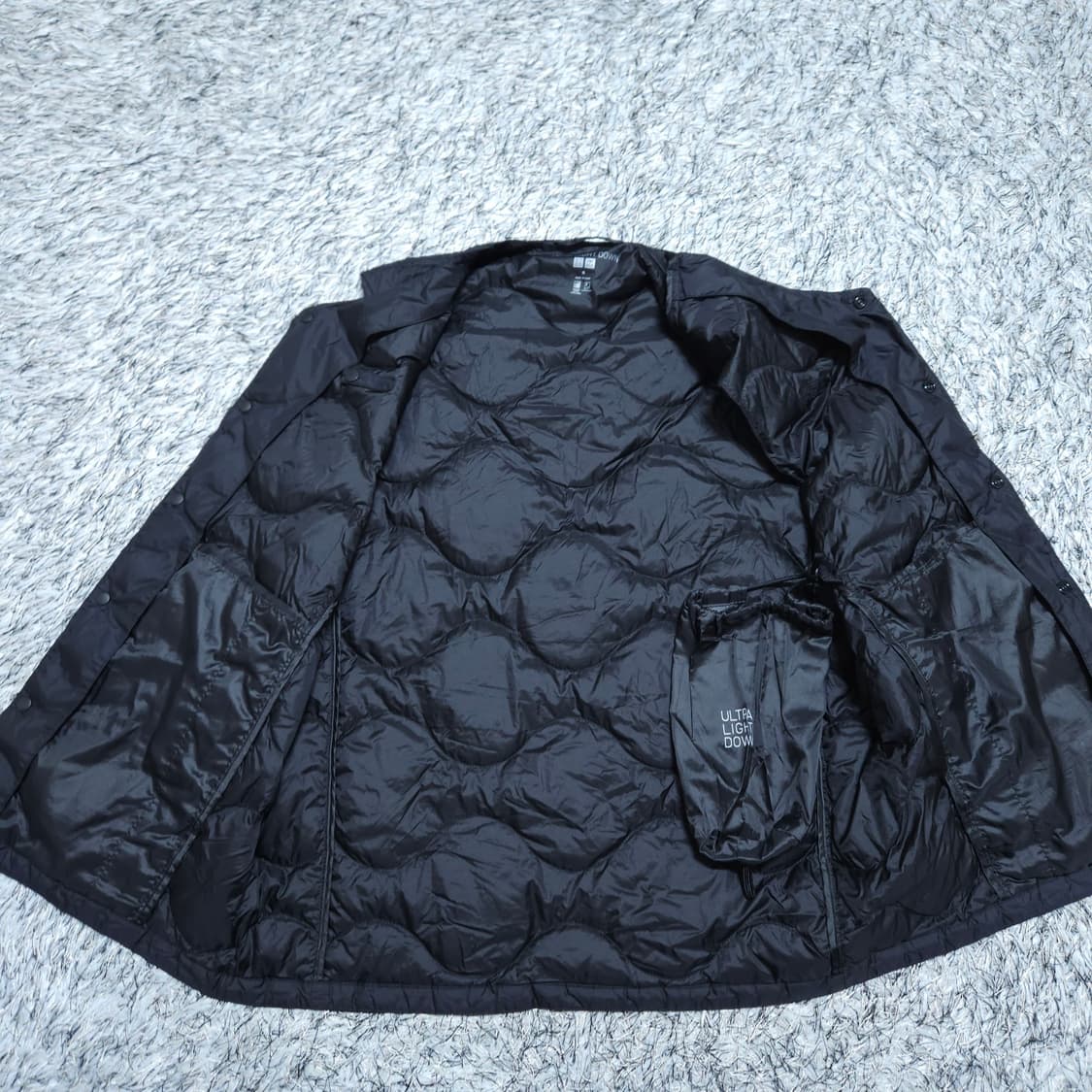 유니클로) M 남자 패커블 다운 경량패딩조끼 / 왕눈이샵 상품이미지5