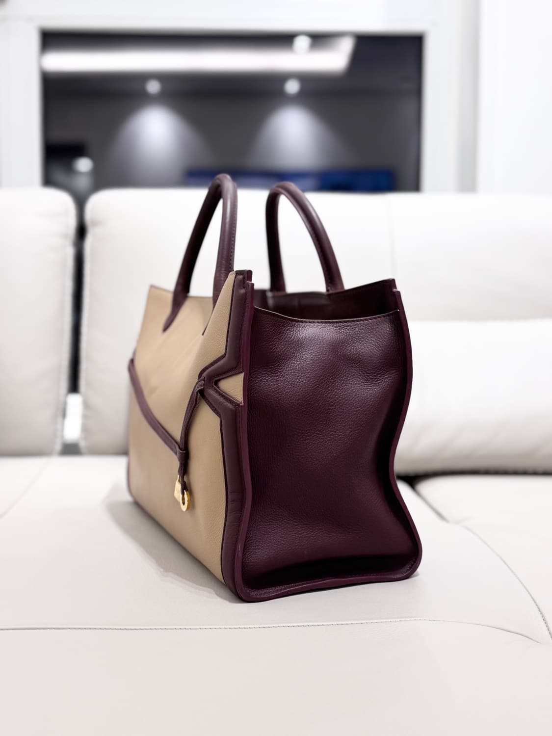 로로피아나 토트백 상품이미지2