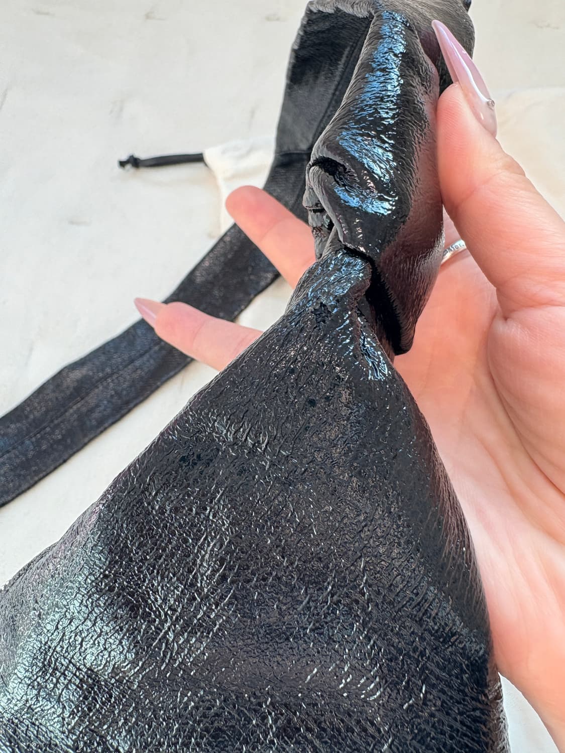 르메르 코티드린넨 크루아상 범백 블랙 m 미디엄 상품이미지9