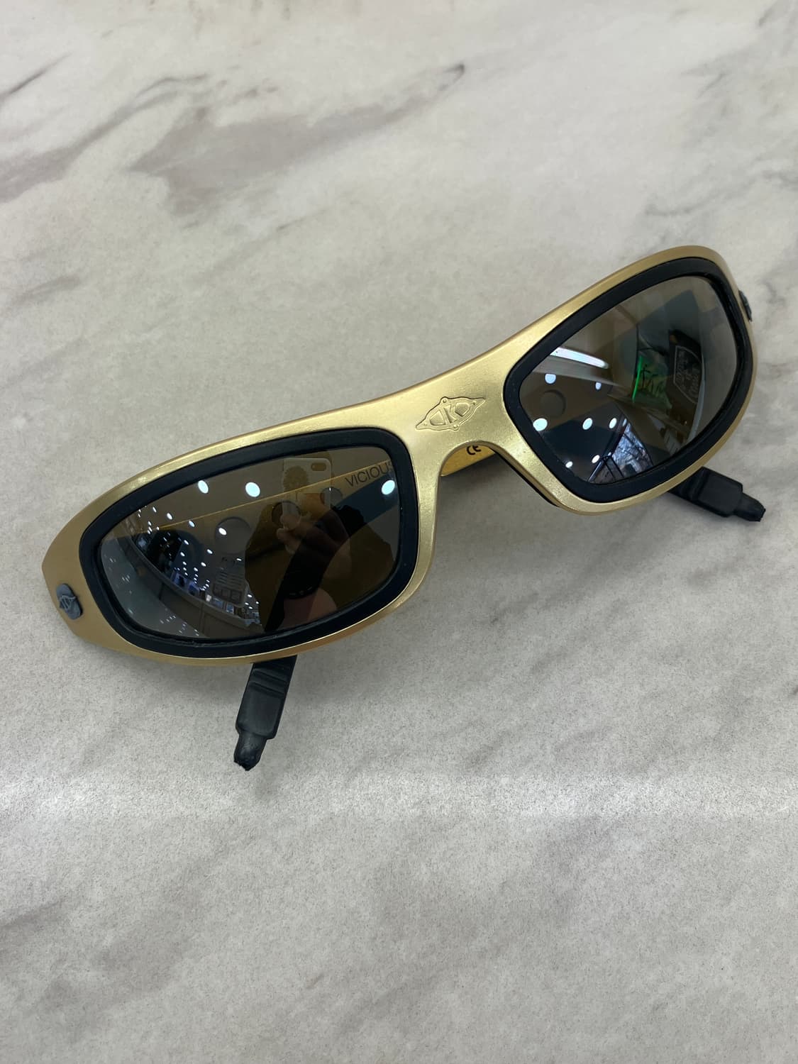 킬러 루프 Killer Loop 빈티지 선글라스 블랙골드 상품이미지1