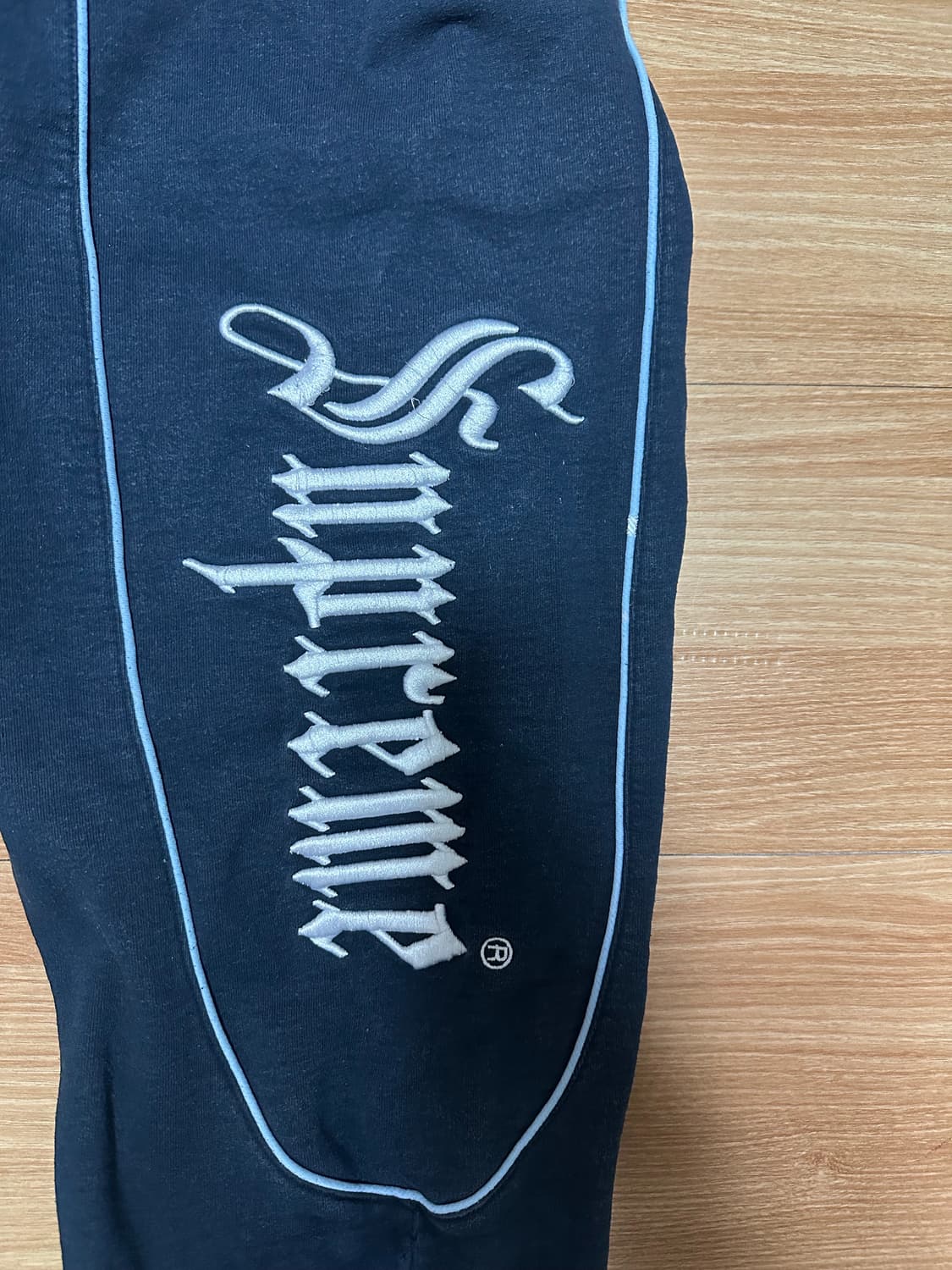 슈프림  25fw스웻팬츠 상품이미지1