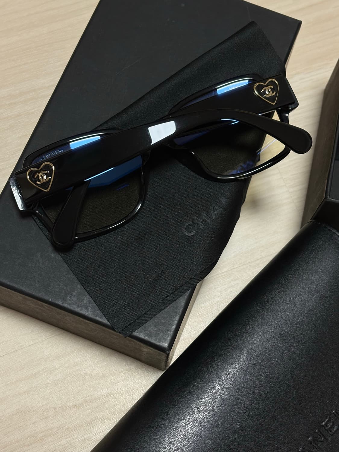 샤넬 하트 스퀘어 블루라이트 안경 선글라스 상품이미지4