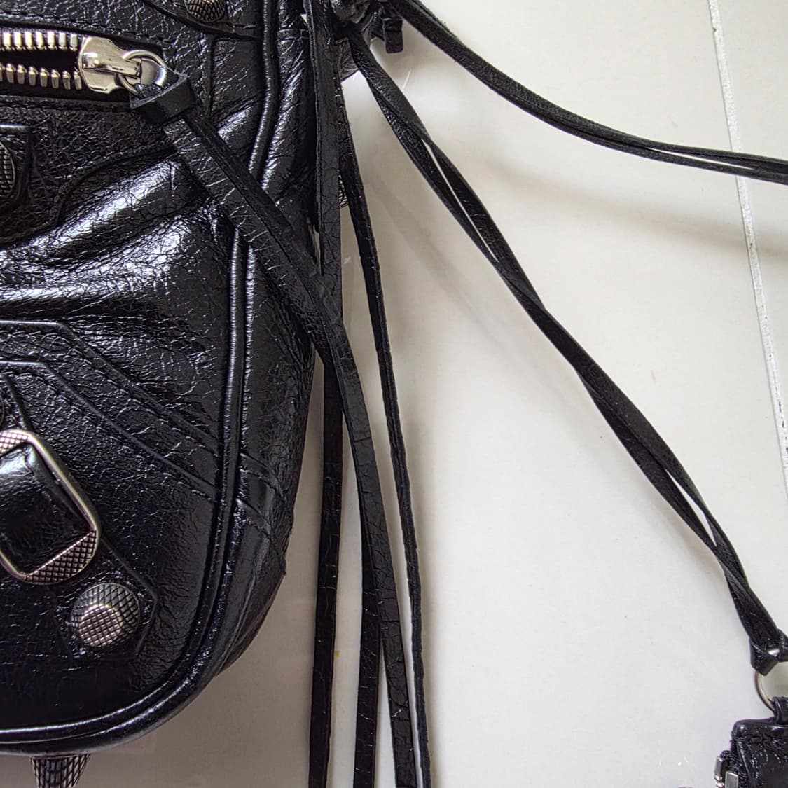 발렌시아가 르카골 크로스 바디백 판매합니다 상품이미지8