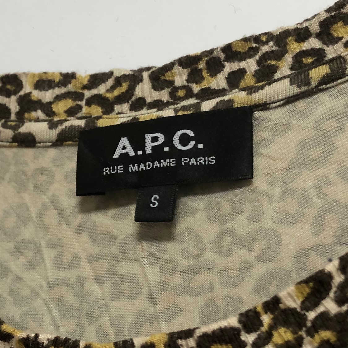 아페쎄 레오파드 맨투맨 상품이미지4