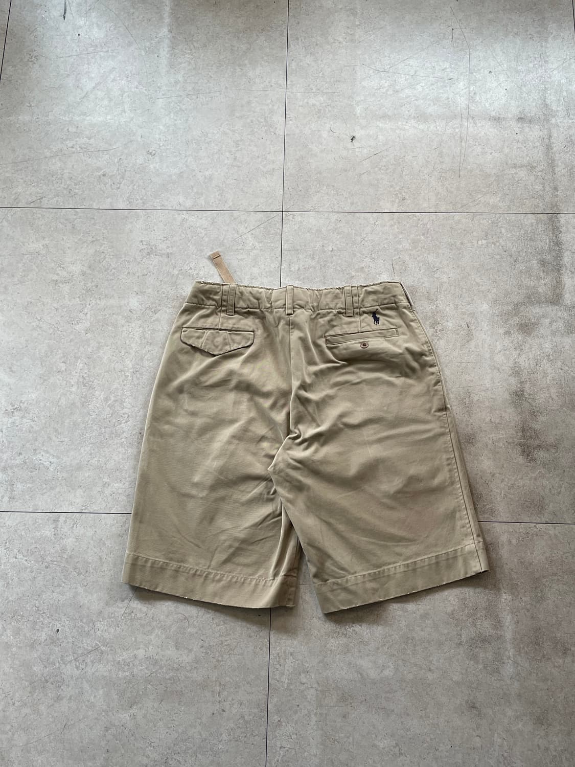 폴로 랄프로렌 베이지 반바지 상품이미지1
