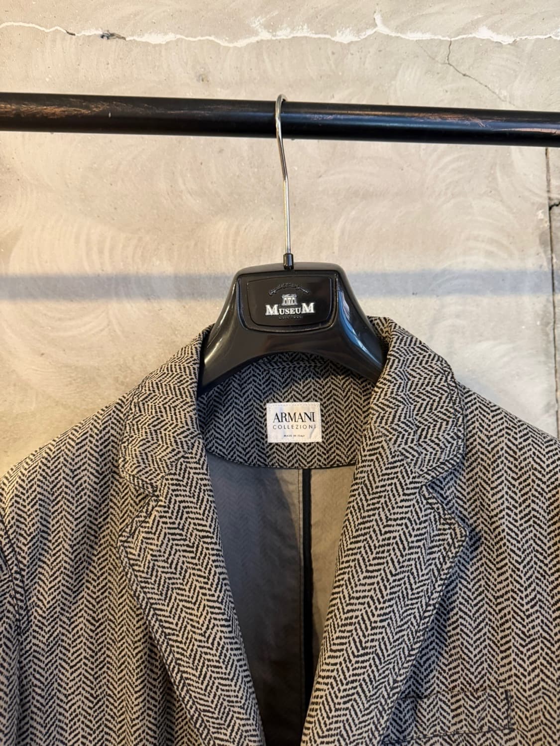 아르마니 꼴레지오니 헤링본 블레이저 남성105 상품이미지2