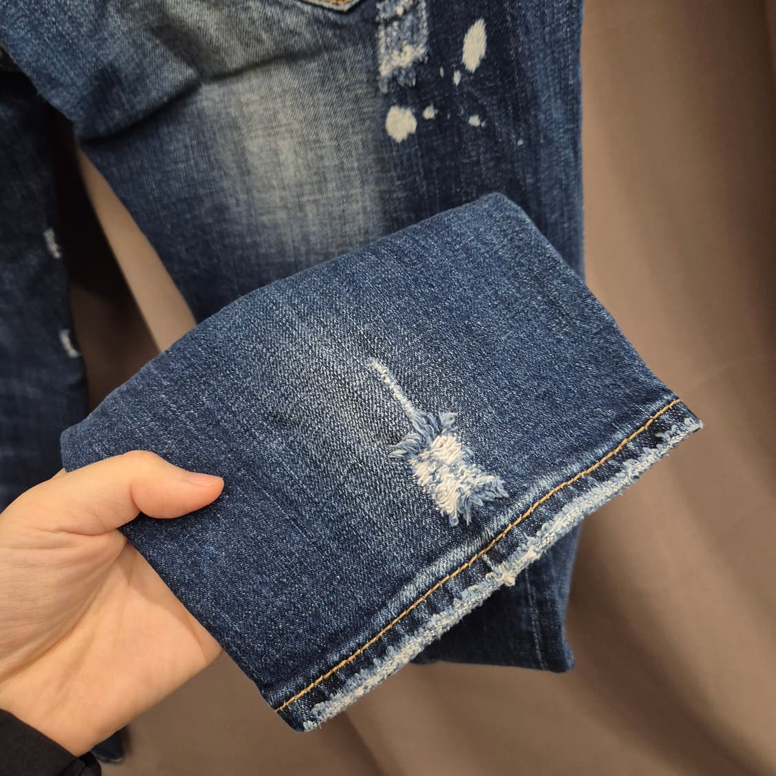 디스퀘어드2 페인팅 워싱 스케이터 진 50 상품이미지6