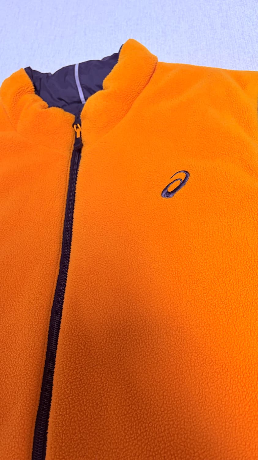 아식스 양면 패딩 조끼 상품이미지6