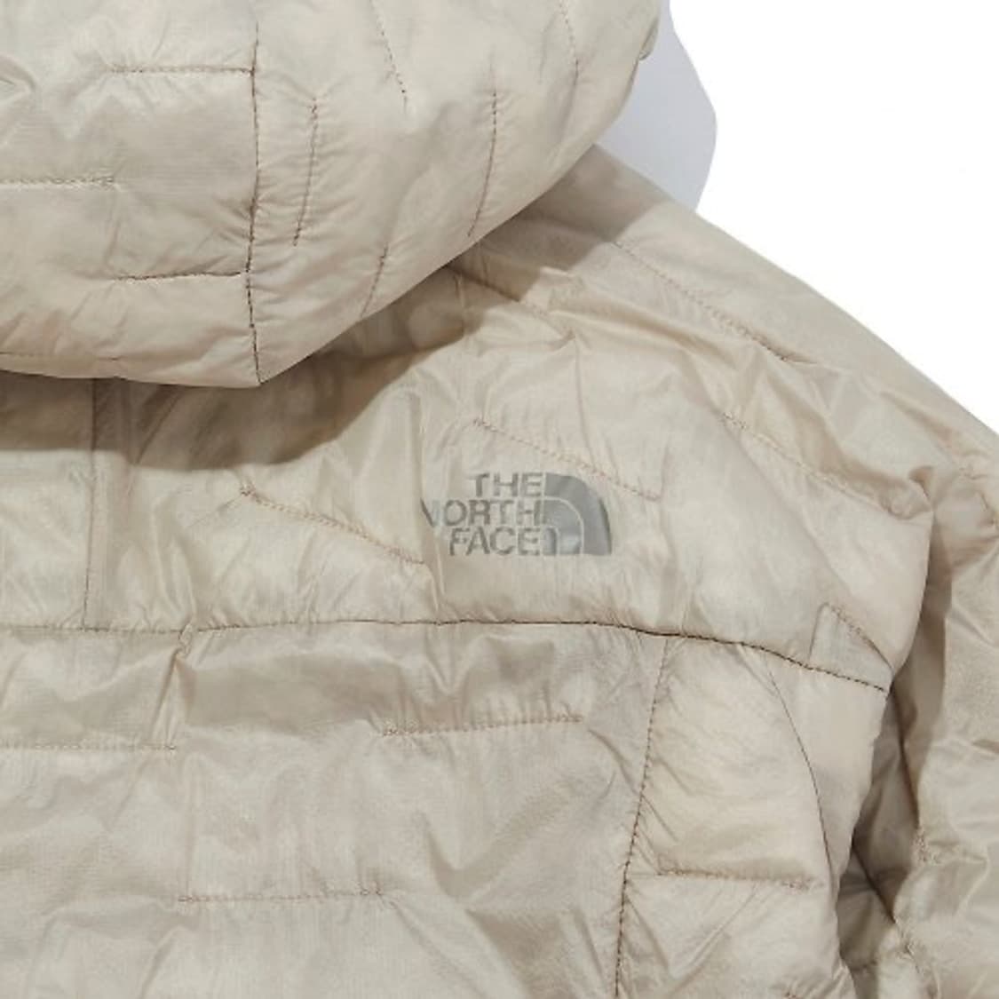 XL 새상품 정품 노스페이스 경량패딩 베이지 엑티브 웜스 후디 자켓 상품이미지4