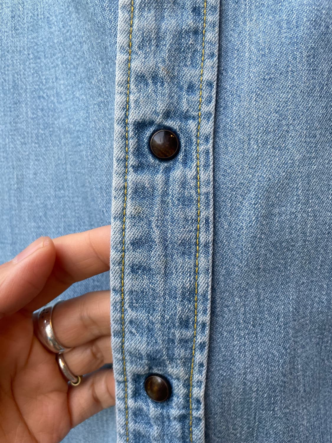 Vintage Levi’s Western Wear Denim Shirt 상품이미지8