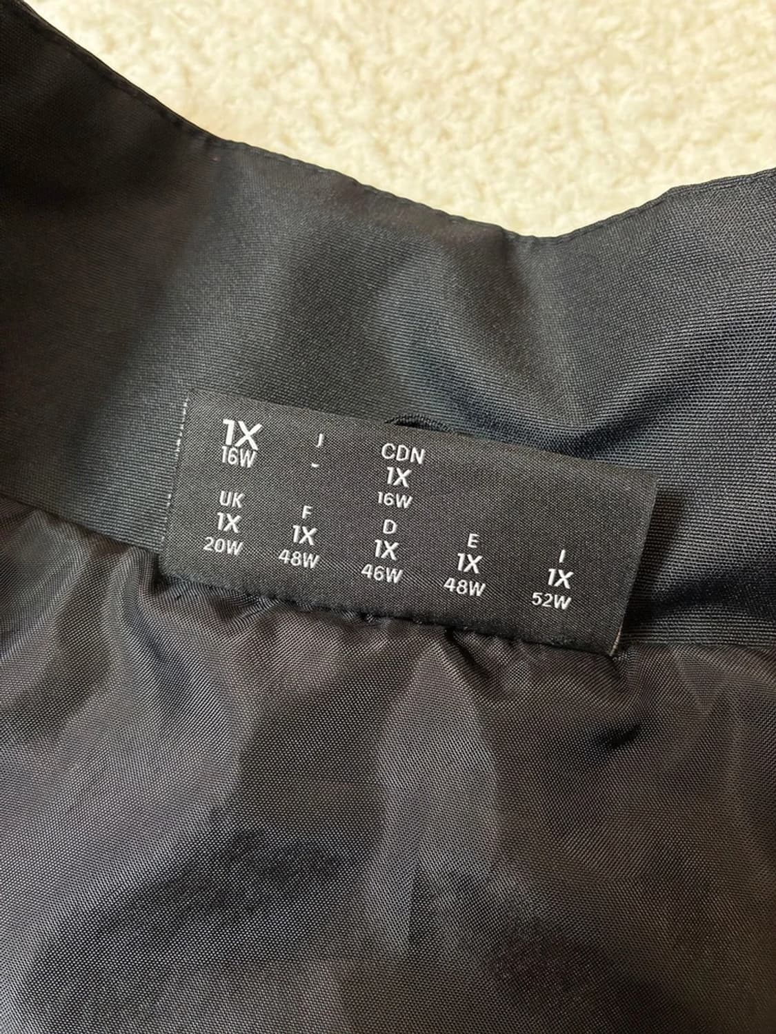 리복 x 카디비 우븐 크롭 자켓 PN6915 상품이미지9