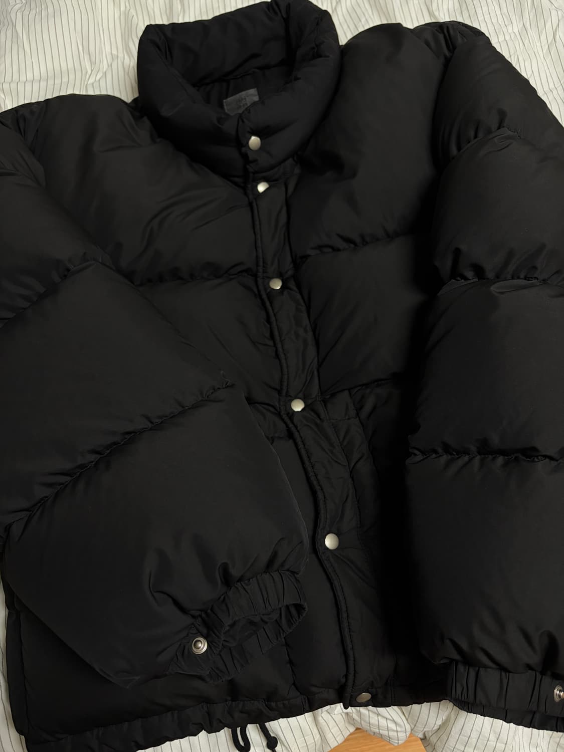 폴리테루 유즈드 스냅다운 푸퍼 블랙 상품이미지1