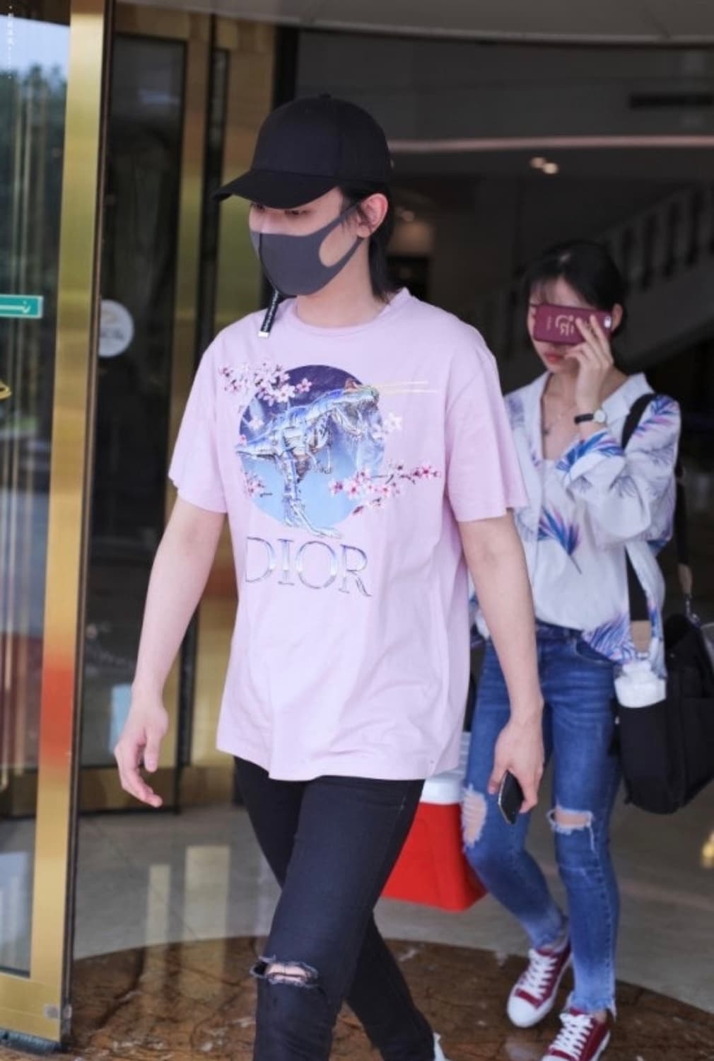 [M] 디올 x 소라야마 한정판 일러스트 티셔츠 블랙 상품이미지3