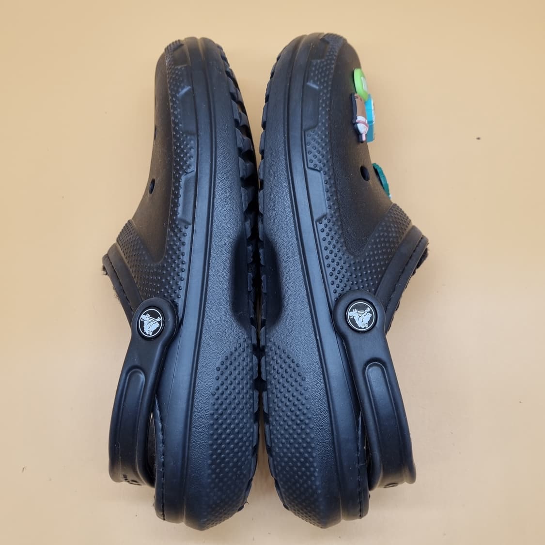 크록스 남성털샌들 270 상품이미지5