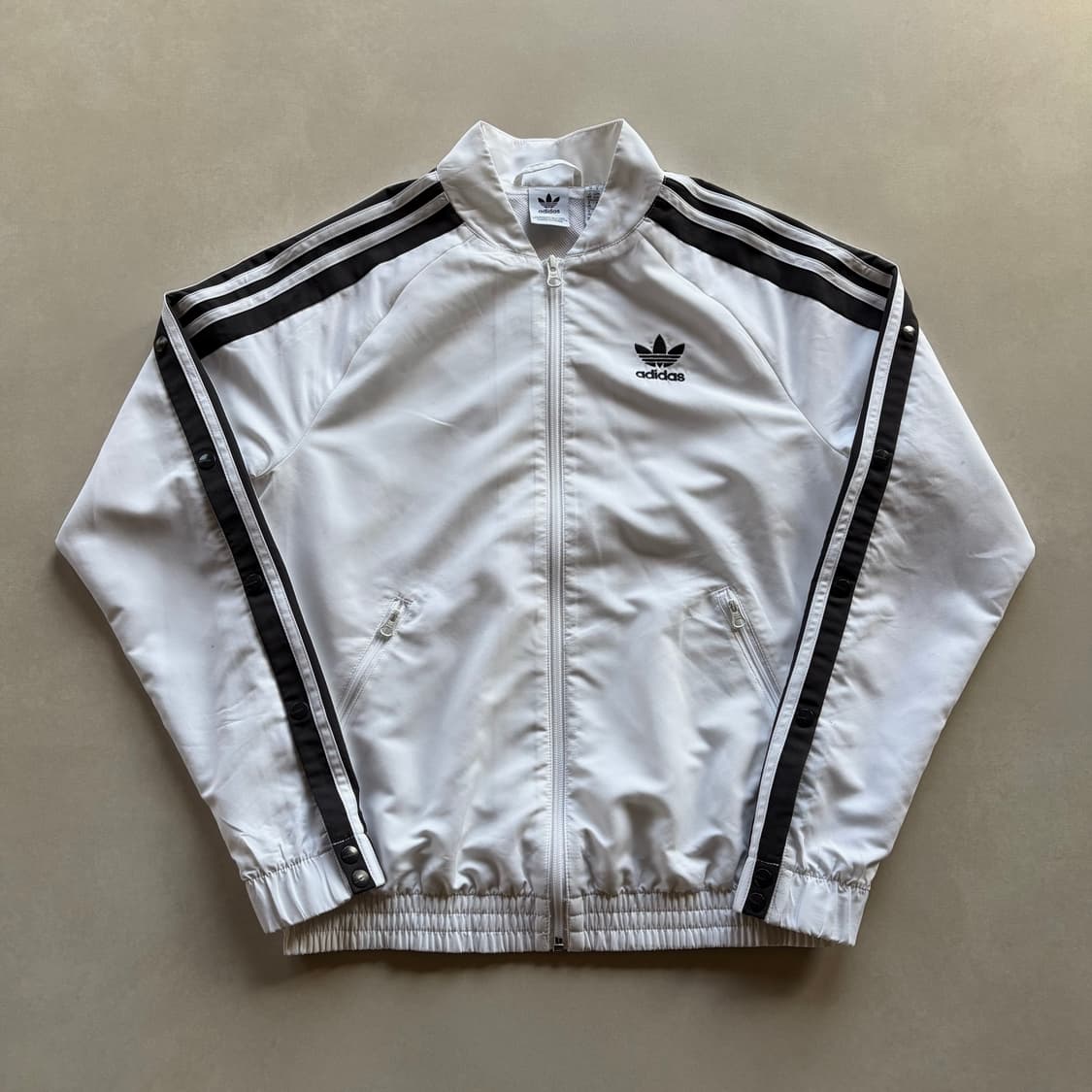 [S]아디다스 일본판 아디브레이크 화이트 바람막이 상품이미지3