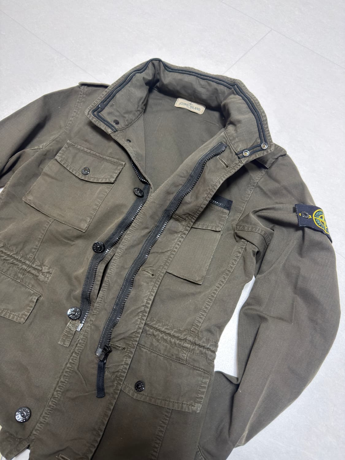 [백화점판,M] 스톤아일랜드 아미텍스 올드이펙트 코튼 M65 자켓 카키 상품이미지4