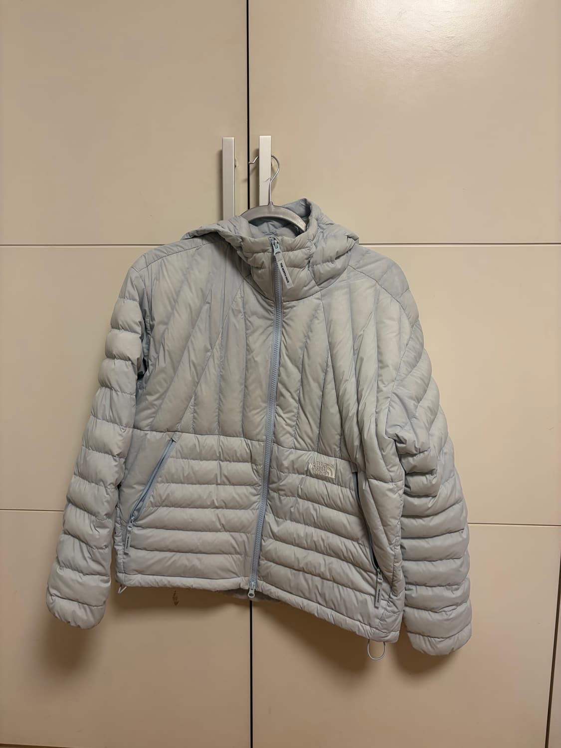 노스페이스 경량패딩 상품이미지1