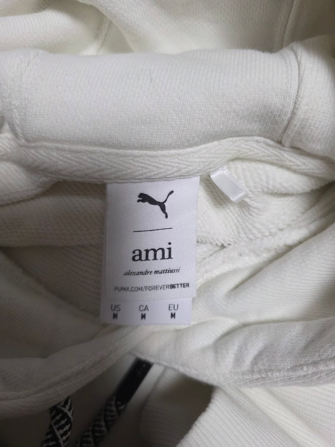 아미 X 푸마 후드티 상품이미지3