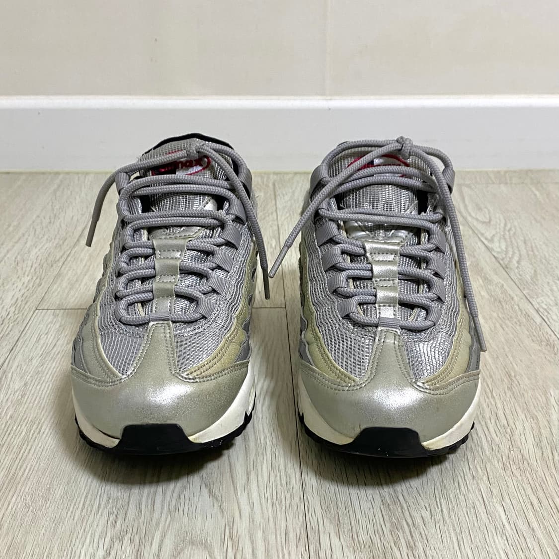 나이키 에어맥스95 실버불렛 상품이미지3