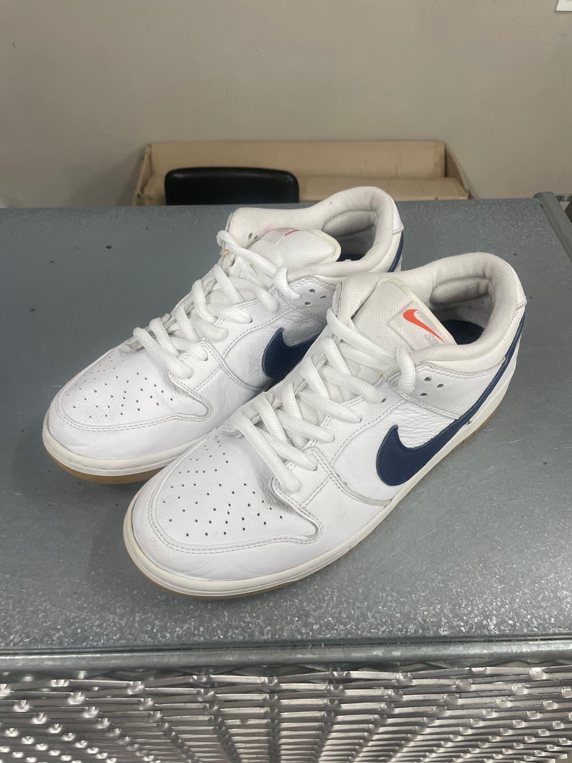 나이키 SB 덩크 로우 프로 ISO 오렌지 라벨 화이트 네이비 290 상품이미지2