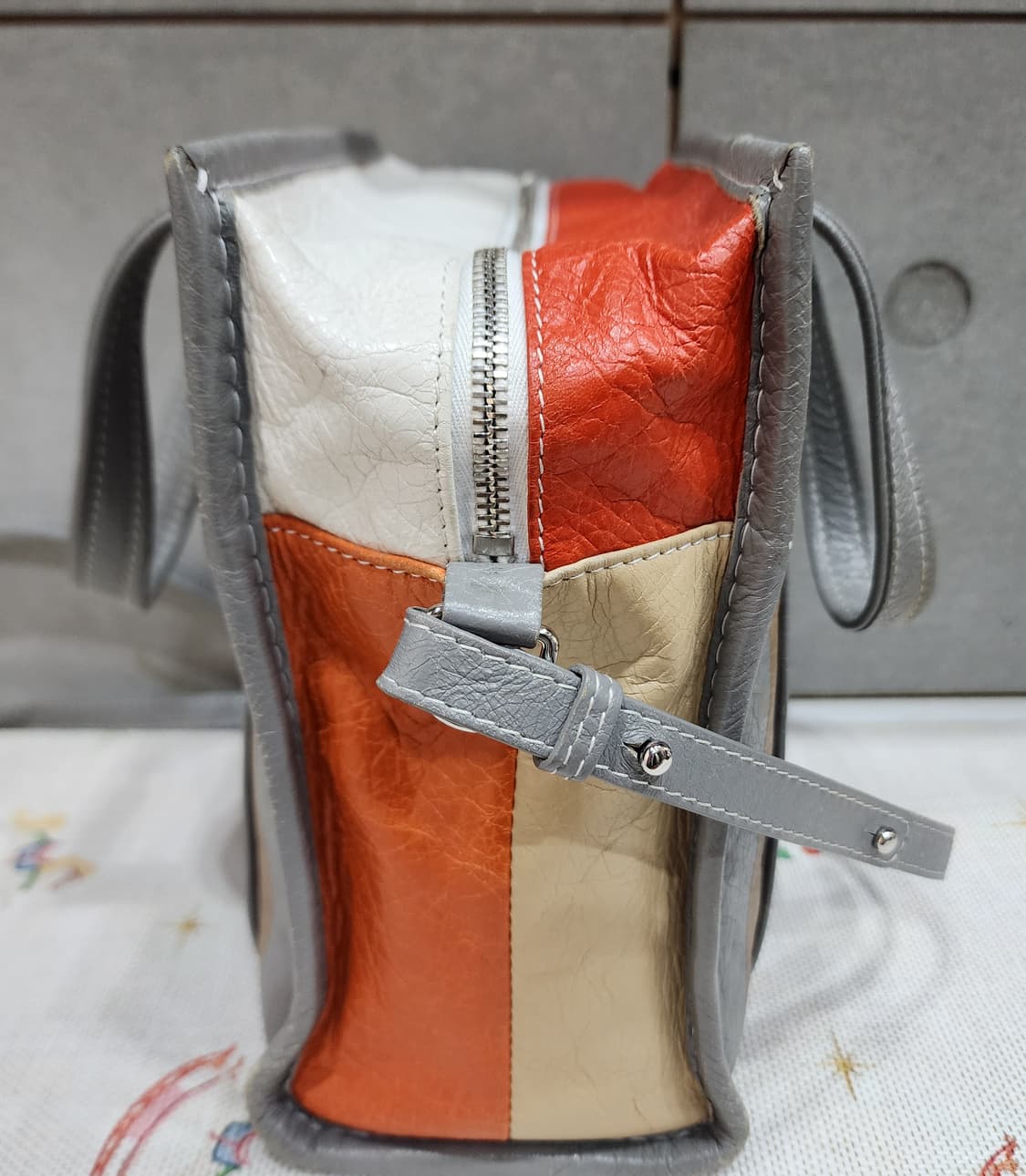 발렌시아가 바자토트백 상품이미지5