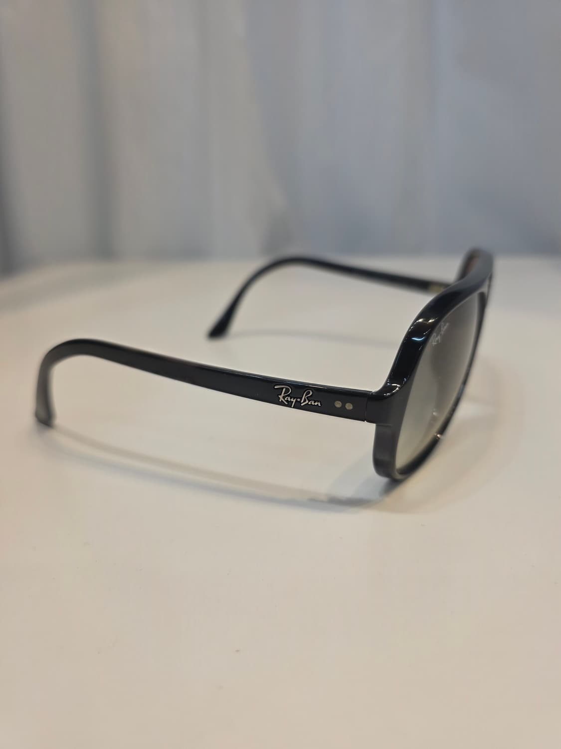 레이벤 뿔테 보잉 썬글라스 상품이미지3