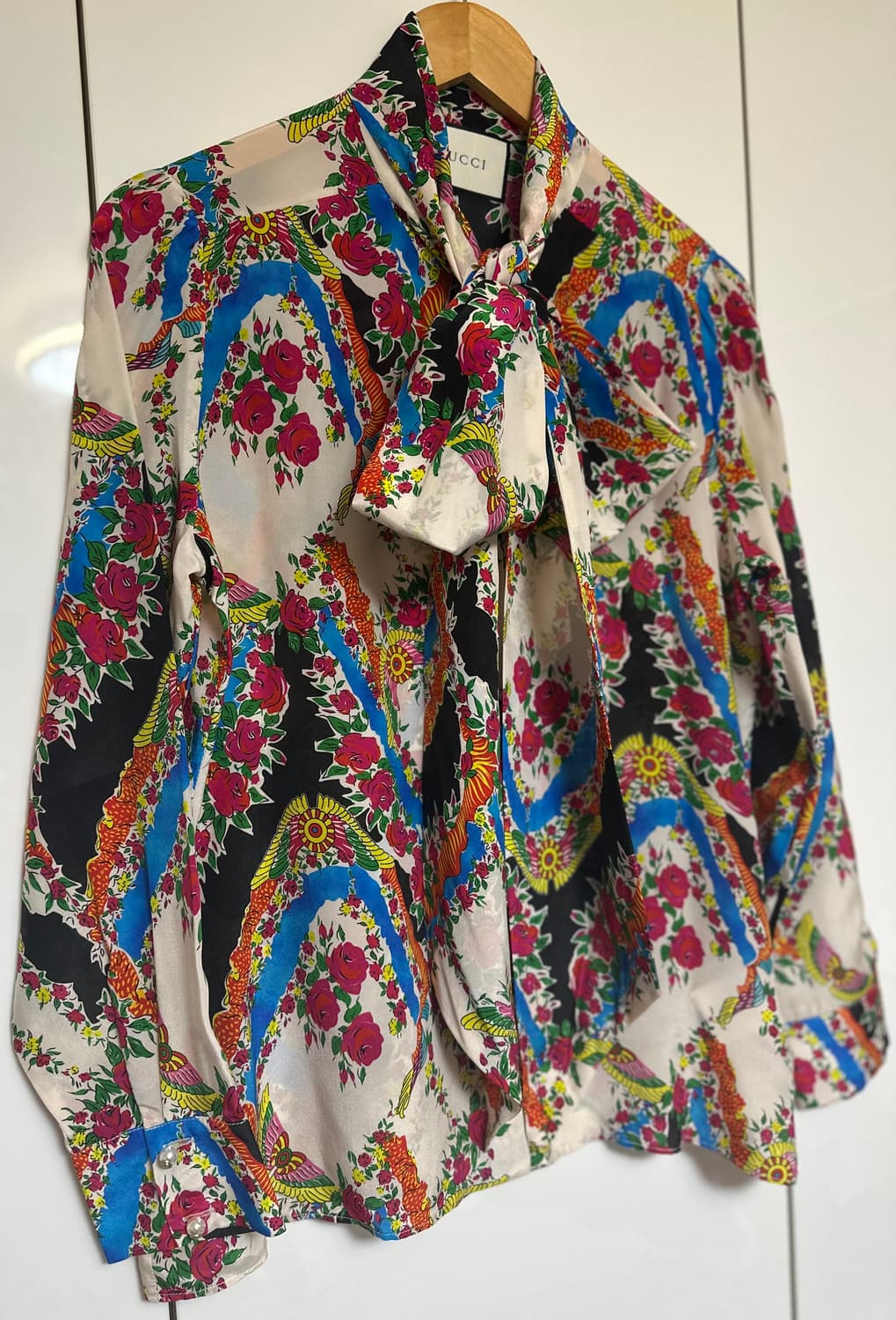 구찌 플라워 실크100 블라우스 정품 상품이미지6