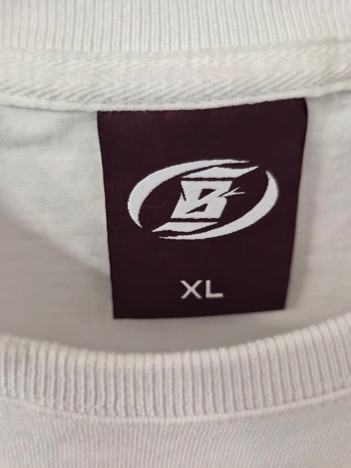 XL) BYSEC 바이젝 머슬핏 반팔 2장 팝니다 상품이미지3